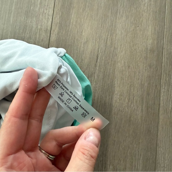 New Boutique Comfy & Ready Green Color‎ Block One Piece Swimsuit - Picture 6 of 7